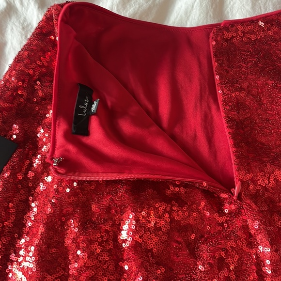 Lulus 2 piece sequin crop top with skirt size XS NWT - Picture 7 of 9
